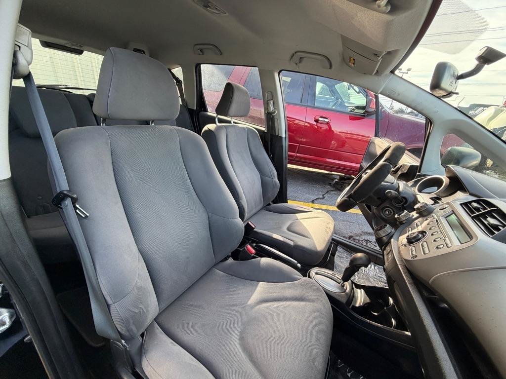 Used 2011 Honda Fit image 19