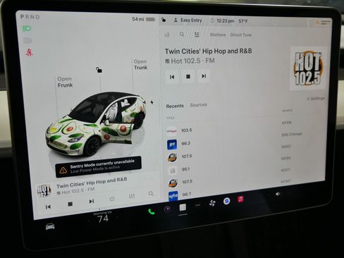 Used 2023 Tesla Model Y Long Range image 22