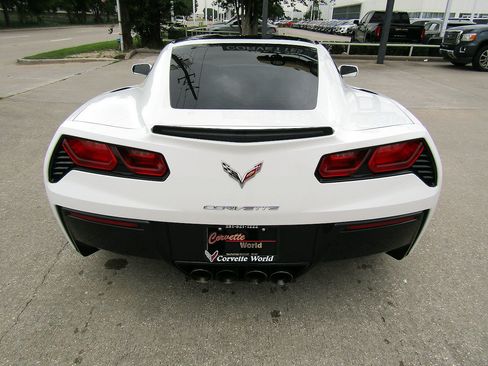 Used 2016 Chevrolet Corvette Stingray Coupe w/ 2LT Preferred Equipment Group RWD image 6