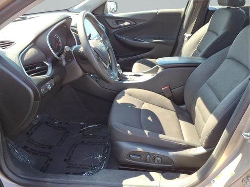 Used 2024 Chevrolet Malibu LT FWD image 22