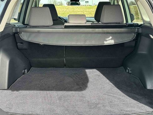 Used 2023 Toyota RAV4 XLE image 20