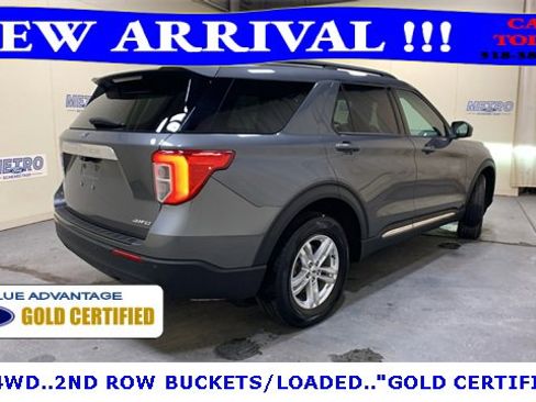 Certified 2023 Ford Explorer XLT image 4