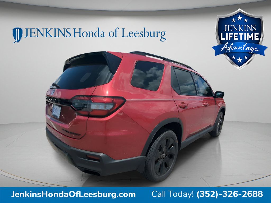 New 2026 Honda Pilot Black Edition image 3