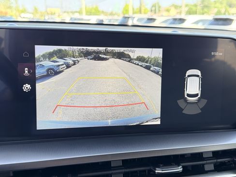 Used 2023 Kia Telluride S w/ S Sunroof Package FWD image 5