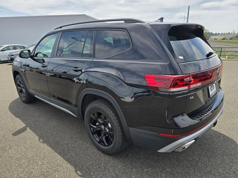 New 2026 Volkswagen Atlas Peak Edition AWD/4WD image 5