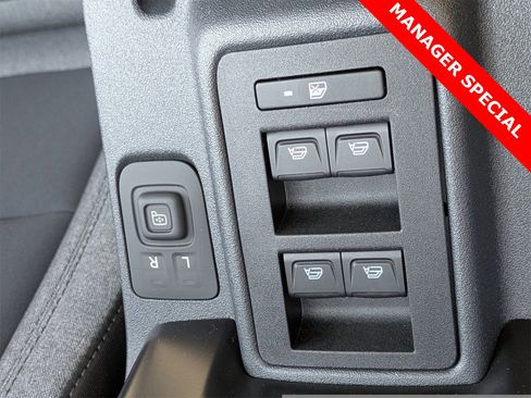 New 2025 Ford Bronco 4-Door image 26