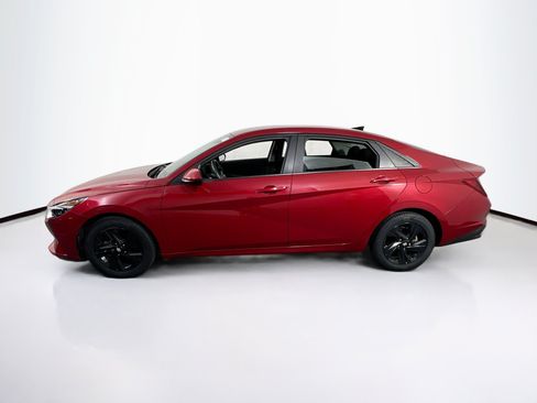 Used 2023 Hyundai Elantra SEL FWD image 8