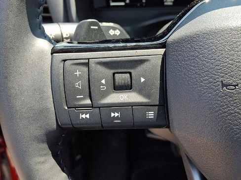 Certified 2025 Nissan Rogue Platinum AWD/4WD image 23