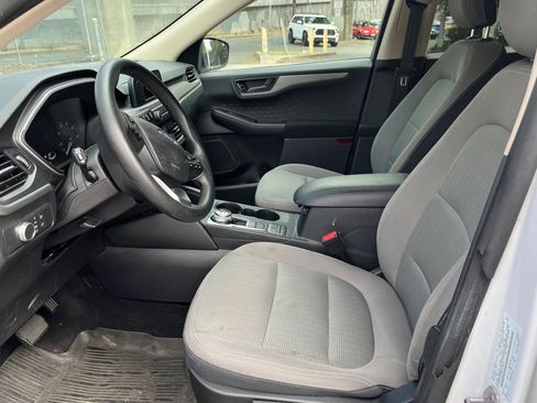 Used 2020 Ford Escape S FWD image 3