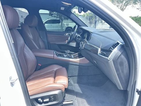 Used 2020 BMW X5 sDrive40i w/ Premium Package RWD image 17