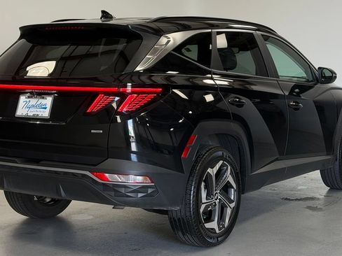 Used 2023 Hyundai Tucson SEL w/ Convenience Package AWD/4WD image 3