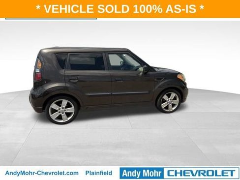 Used 2010 Kia Soul ! FWD image 7