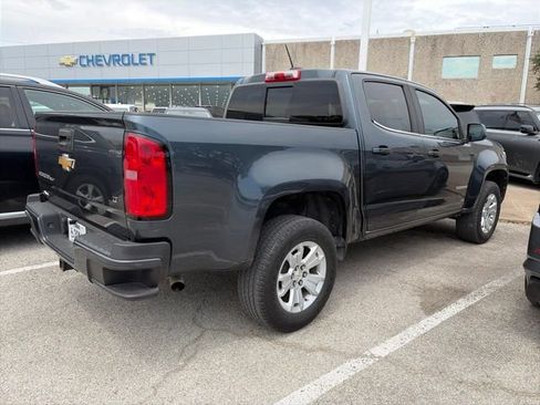Used 2019 Chevrolet Colorado LT w/ LT Convenience Package RWD image 3