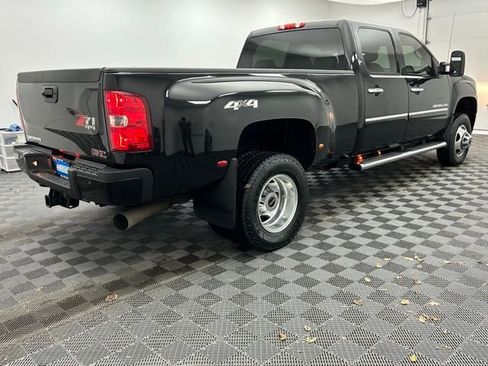 Used 2014 GMC Sierra 3500 Denali image 11