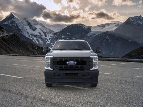 New 2026 Ford F250 XL AWD/4WD image 6
