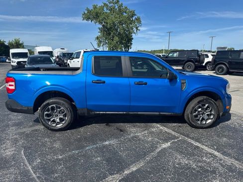 Used 2022 Ford Maverick XLT FWD image 2