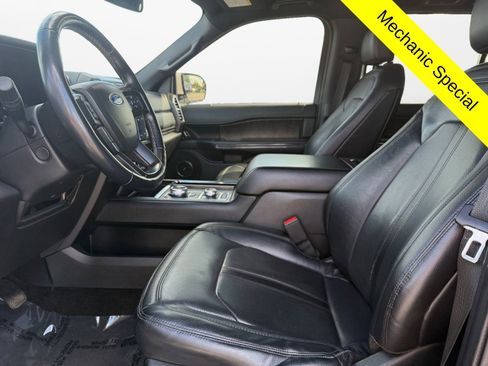 Used 2018 Ford Expedition Max Limited w/ Equipment Group 301A AWD/4WD image 9