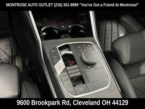 Used 2023 BMW 330i xDrive Sedan AWD/4WD image 25