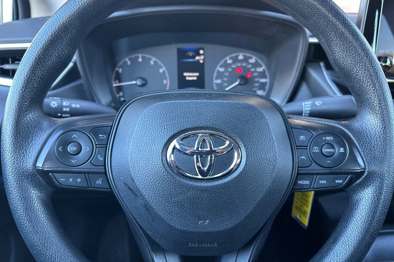 Used 2024 Toyota Corolla LE FWD image 20