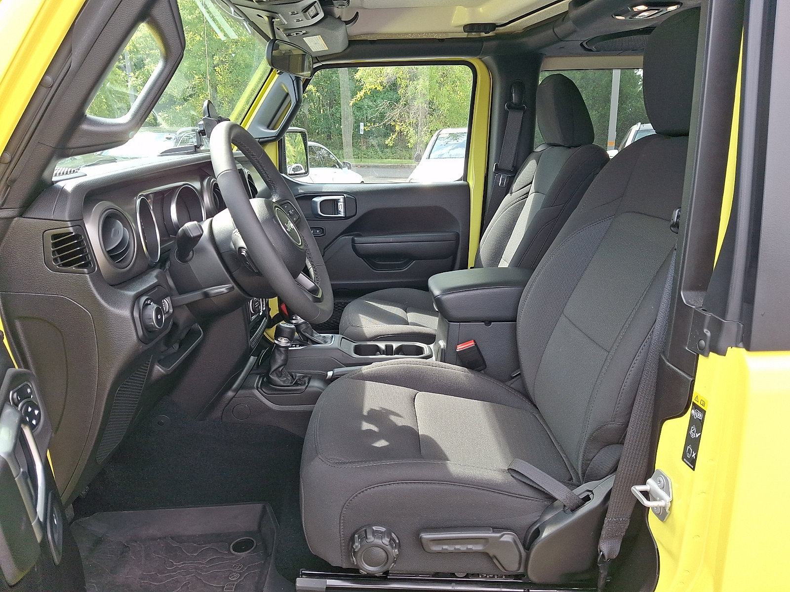 Used 2023 Jeep Wrangler Sport AWD/4WD image 13