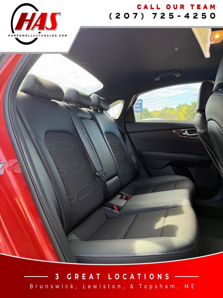 Used 2023 Kia Forte GT-Line FWD image 13