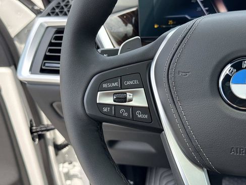 New 2026 BMW X5 xDrive40i AWD/4WD image 22