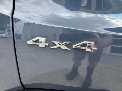 Used 2019 Jeep Renegade Latitude w/ Safety & Security Group II image 37