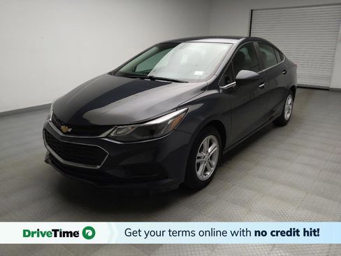 Used 2018 Chevrolet Cruze LT FWD image 1