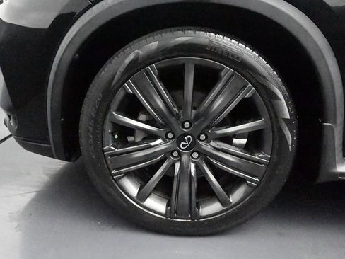 Used 2020 INFINITI QX50 Essential w/ Edition 30 Package FWD image 11