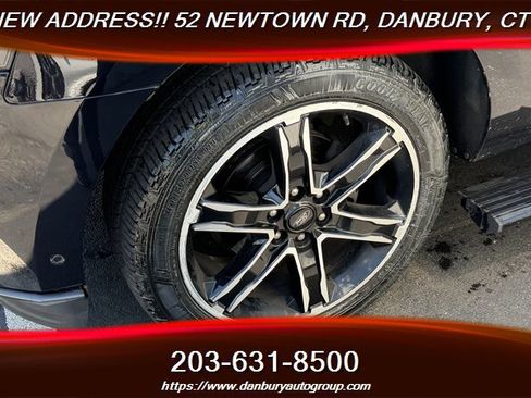 Used 2019 Ford Expedition Max Limited w/ Equipment Group 303A AWD/4WD image 10