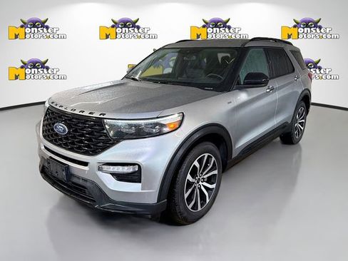 Used 2024 Ford Explorer ST-Line w/ Class IV Trailer Tow Package image 1