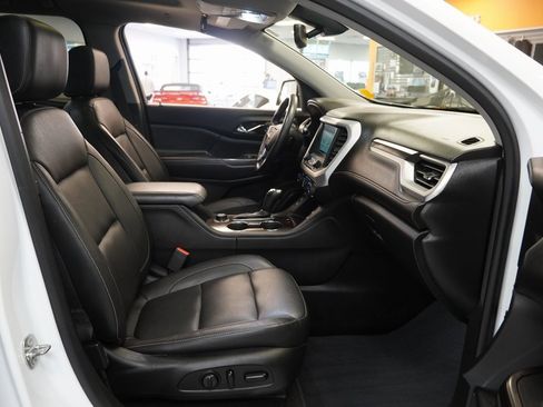 Used 2017 GMC Acadia SLT image 36