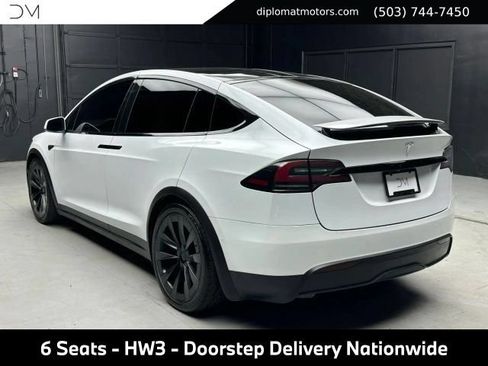 Used 2023 Tesla Model X AWD/4WD image 4