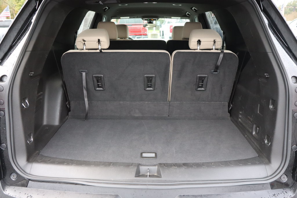 Used 2023 Chevrolet Traverse LS AWD/4WD image 26
