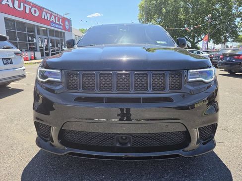 Used 2018 Jeep Grand Cherokee Trackhawk AWD/4WD image 2