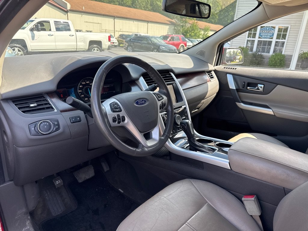 Used 2012 Ford Edge Limited AWD/4WD image 16