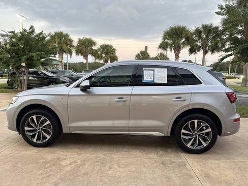 Used 2022 Audi Q5 2.0T Premium w/ Convenience Package image 7