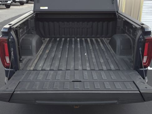 Used 2023 GMC Sierra 1500 Denali w/ Denali Reserve Package image 38