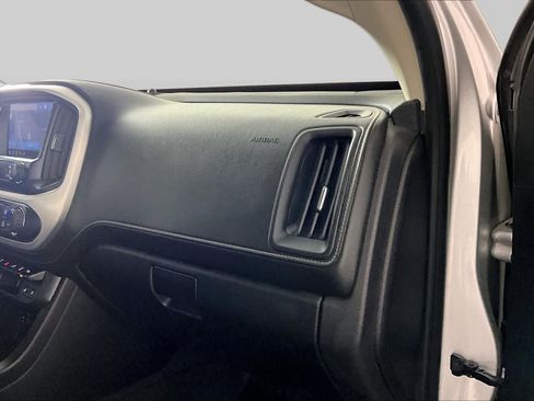 Used 2019 GMC Canyon SLT w/ Driver Alert Package RWD image 18