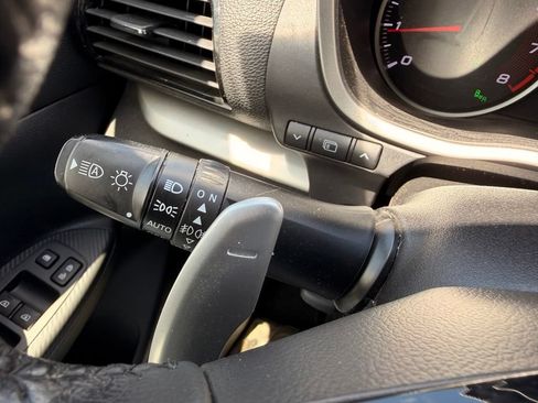 Used 2023 Mitsubishi Eclipse Cross SEL AWD/4WD image 17
