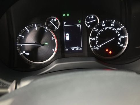 Used 2023 Lexus GX 460 Premium image 10