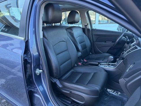Used 2014 Chevrolet Cruze LT w/ Sun, Sound and Sport Package image 23