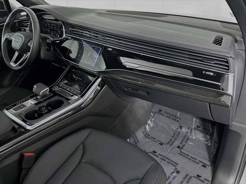 Certified 2025 Audi Q7 2.0T Premium Plus w/ Premium Plus Package AWD/4WD image 29