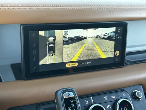 Used 2023 Land Rover Defender 110 X-Dynamic SE image 27