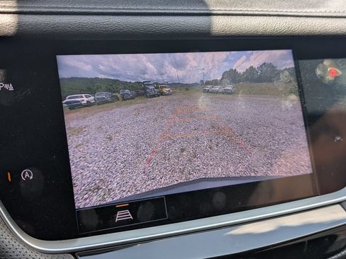Used 2022 Cadillac XT6 Luxury FWD image 19