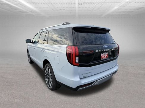 New 2026 Ford Expedition Platinum w/ Platinum Ultimate Package AWD/4WD image 7
