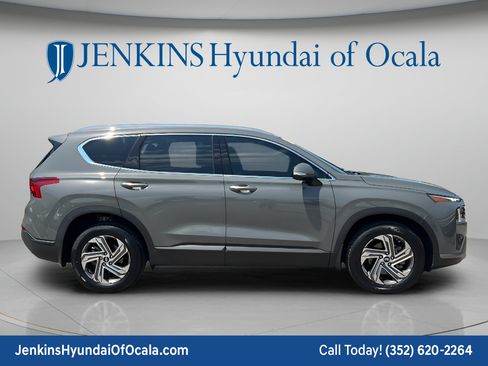 Certified 2023 Hyundai Santa Fe SEL FWD image 2
