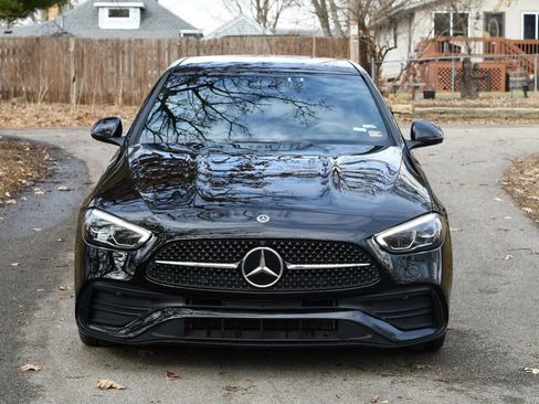 Used 2024 Mercedes-Benz C 300 4MATIC Sedan image 2