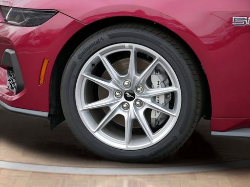 Used 2025 Ford Mustang GT Premium RWD image 9