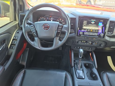 Used 2023 Nissan Frontier Pro-X w/ Pro-X Premium Package RWD image 9